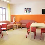 Mainstation Hostel